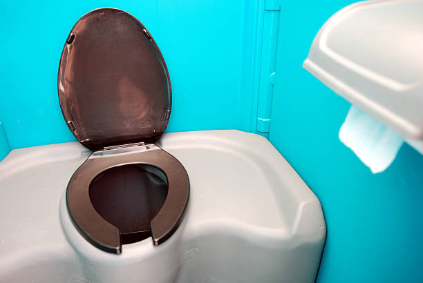 Best Porta potty delivery and setup  in Soh Weber, UT